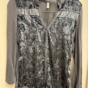 Stylish Gray Button Down Shirt for Women